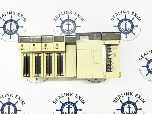 OMRON SYSMAC C200HE /ID217/ OD219/ SP001/ CPU32/ PA204H PROGRAMMABLE CONTROLLER