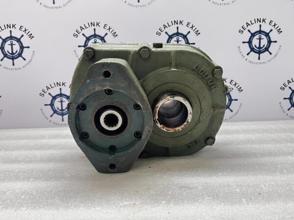 DODGE HT12 TORQUE ARM SPEED REDUCER 5.62:1 SHAFT SPEED 2246 RELIANCE ELECTRIC