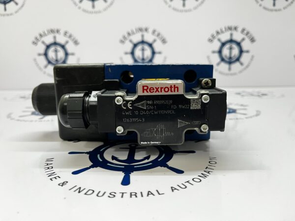 REXROTH R900952039 DIRECTIONAL CONTROL VALVE 4WE10D40/CW110N9DL